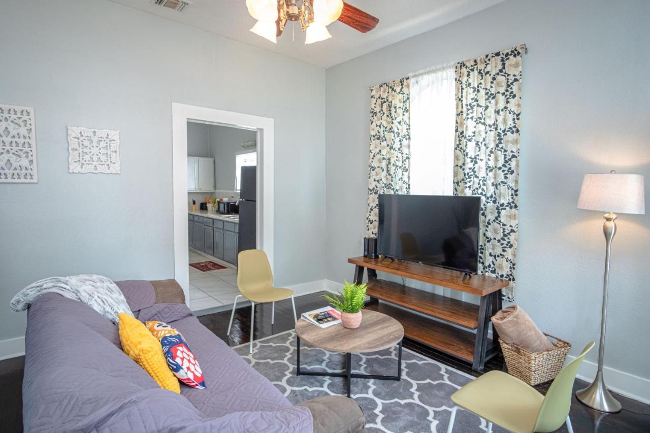 샌안토니오 Remodeled Historic 2Br 1Ba House Near Downtown 아파트 외부 사진